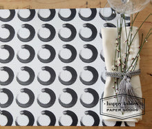 Paper Placemat Happy Tables Circles