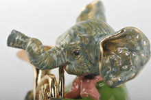 Elephant Playing the Trumpet