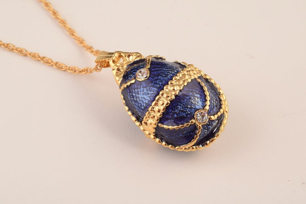 Blue Pendant Necklace