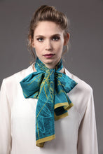 The-Blue-Mosquito-scarf-silk-rectangular-yellow-45x180-model-packshot-2_resize