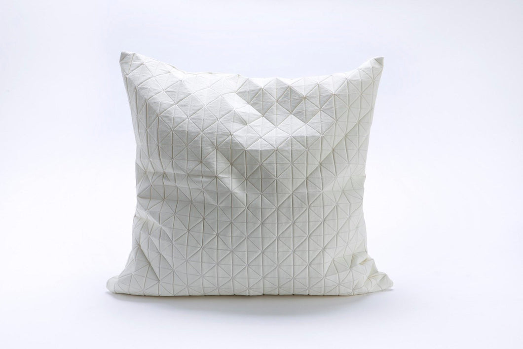 White origami geometric pillow cover 50x50 cm, 19.5X19.5 inch, Printed pillow cover Home decor accessory, Geo pillow