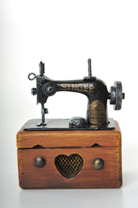 Sewing machine with heart Vintage Decoration Antique Trinket Box