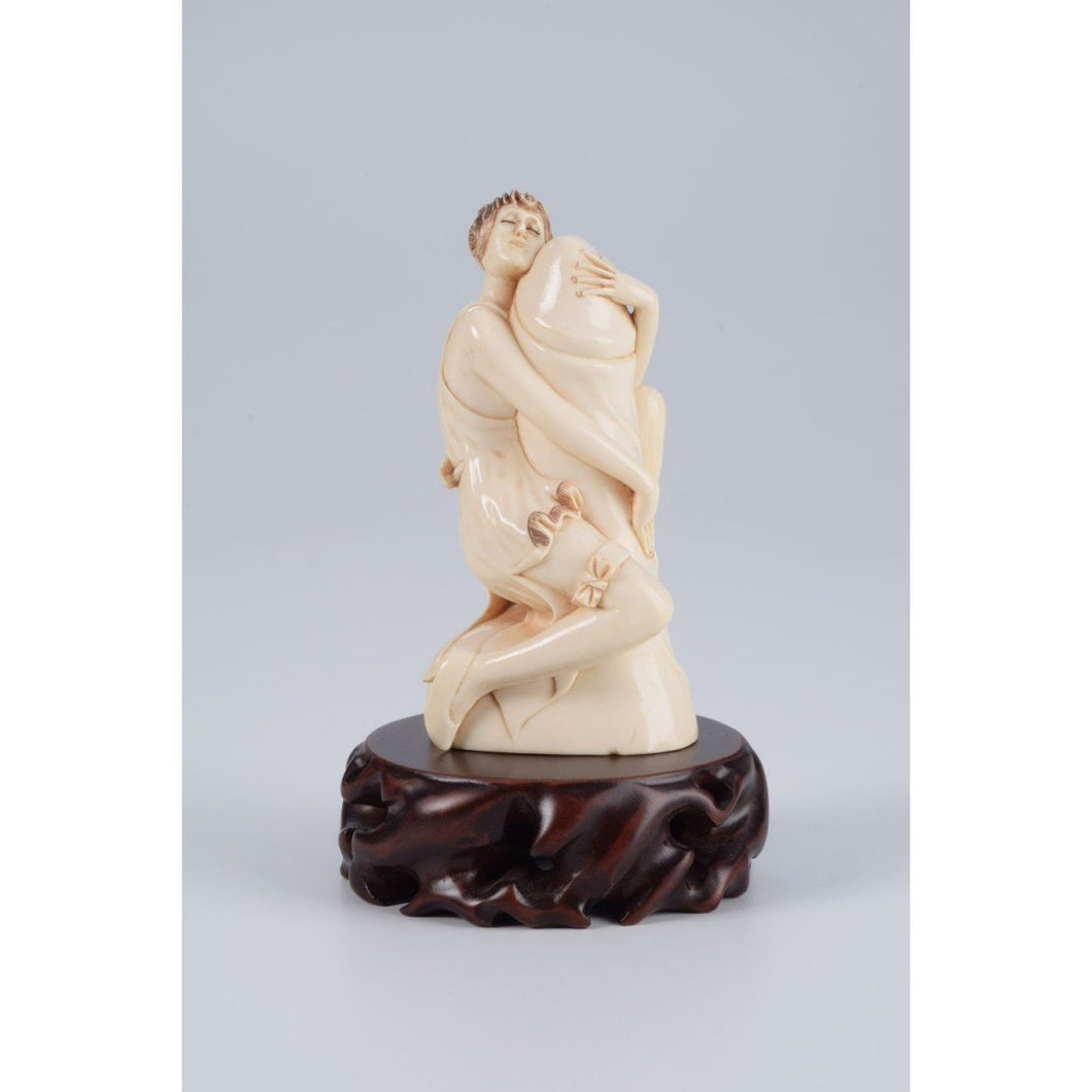 Mammoth Ivory- Erotic scene- Woman and a cock
